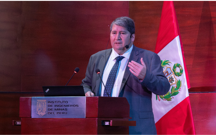 Esteban Hormazábal: El diseño de un talud minero debe contemplar un modelo geotécnico, estructural, conceptual e hidrogeológico